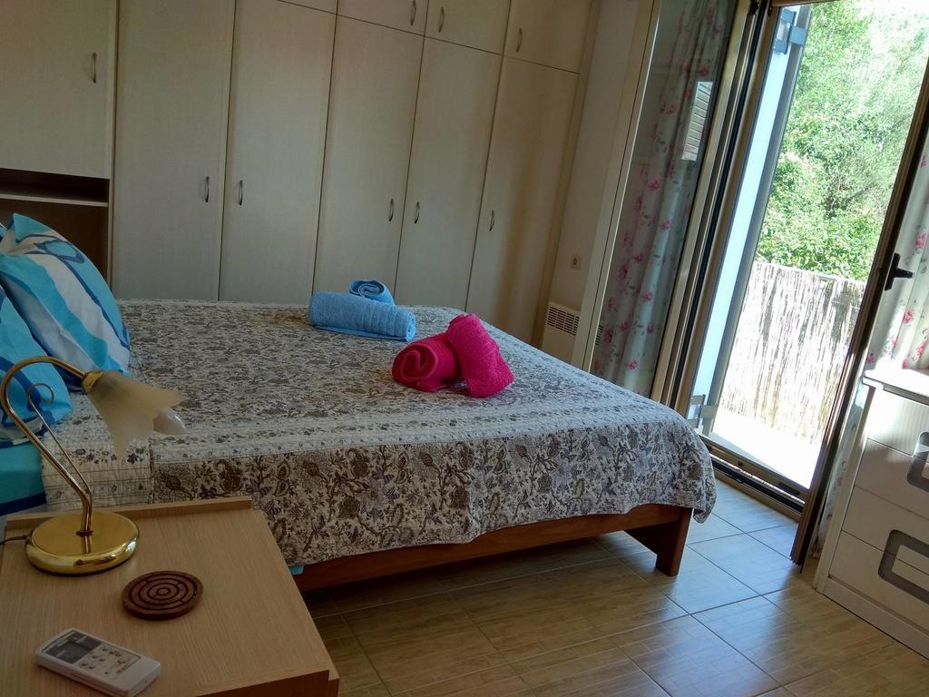 Flamiatos Garden Cottages Puláta Kültér fotó